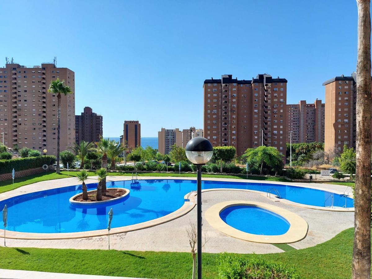 3 Dormitorios Frente al Mar en Las Marinas by Sonneil Rentals Benidorm Exterior foto